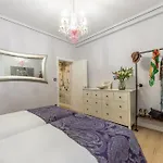 Acogedor Con Estilo Unico Junto Centro Azkuna *